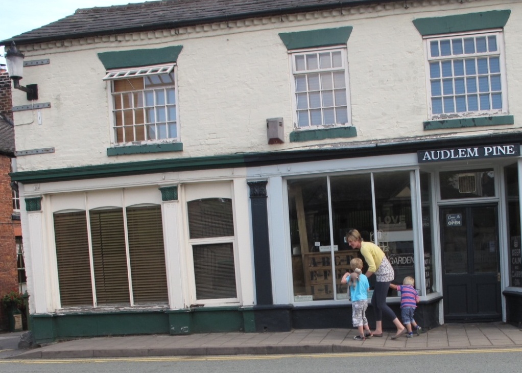 summer people in Audlem